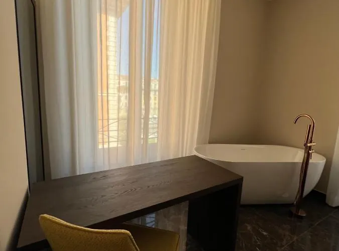 Viminale Domus Pensión 4*