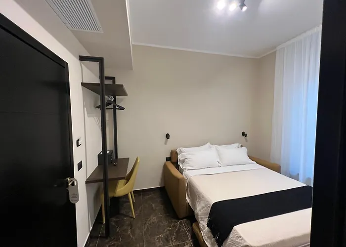 Viminale Domus Pensión 4*